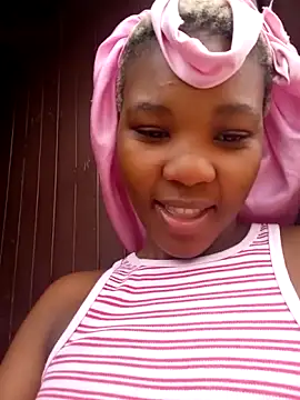 Hotytoty26 online show from February 20, 2026, 1:11 pm