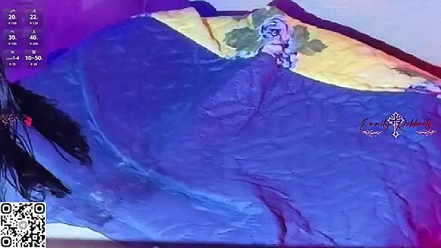 Emmi Roberts online show from April 21, 2026, 2:51 am