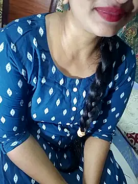 Snapshot of Shalini_telugu09 chatting on June 7, 2026, 9:02 am Shalini telugu09 online show from June 7, 2026, 9:02 am