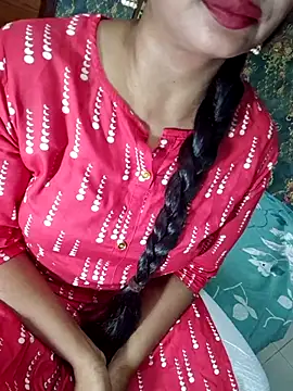 Snapshot of Shalini_telugu09 chatting on June 26, 2026, 7:13 am Shalini telugu09 online show from June 26, 2026, 7:13 am