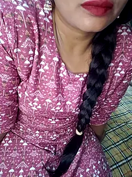 Snapshot of Shalini_telugu09 chatting on July 27, 2026, 9:38 am Shalini telugu09 online show from July 27, 2026, 9:38 am
