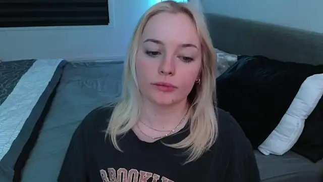 margot robbie7 online show from April 16, 2026, 1:06 am