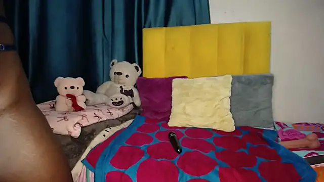 blackrose001 online show from October 23, 2025, 3:11 pm