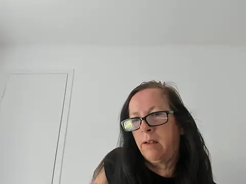 Snapshot of peachgoddess chatting on May 3, 2026, 1:17 pm peachgoddess online show from May 3, 2026, 1:17 pm