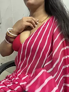 Snapshot of jhanvi_boo chatting on June 27, 2026, 12:22 pm jhanvi boo online show from June 27, 2026, 12:22 pm