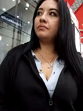 Snapshot of melisamoon_ chatting on March 18, 2025, 11:09 pm melisamoon online show from March 18, 2025, 11:09 pm