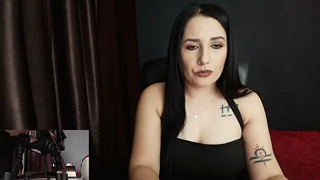 missdyaa online show from October 2, 2025, 10:39 pm