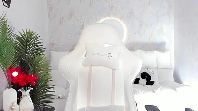 Snapshot of babyisperfect chatting on September 9, 2025, 3:17 am babyisperfect online show from September 9, 2025, 3:17 am