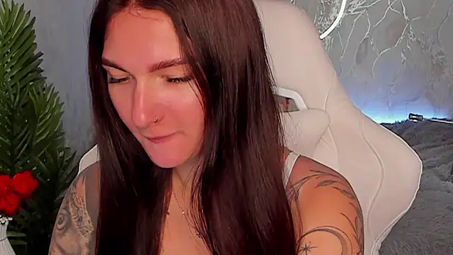 Snapshot of babyisperfect chatting on July 7, 2026, 1:41 am babyisperfect online show from July 7, 2026, 1:41 am