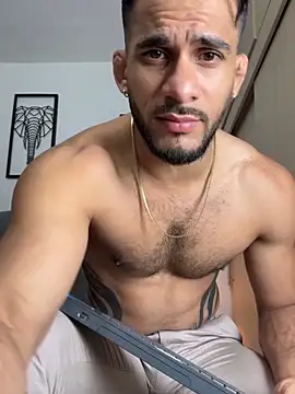 Maximiliano ford online show from October 25, 2025, 10:56 am