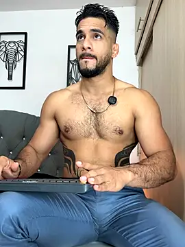 Maximiliano ford online show from November 10, 2025, 10:36 am