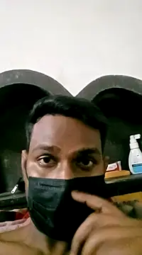 Snapshot of vikesh05 chatting on March 18, 2025, 10:15 pm vikesh05 online show from March 18, 2025, 10:15 pm