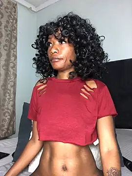 Snapshot of Miss__Mandy chatting on February 19, 2026, 8:05 pm Miss Mandy online show from February 19, 2026, 8:05 pm