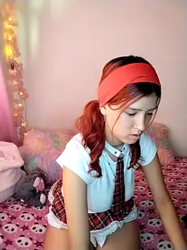 Sophie joyy online show from October 7, 2025, 7:00 pm