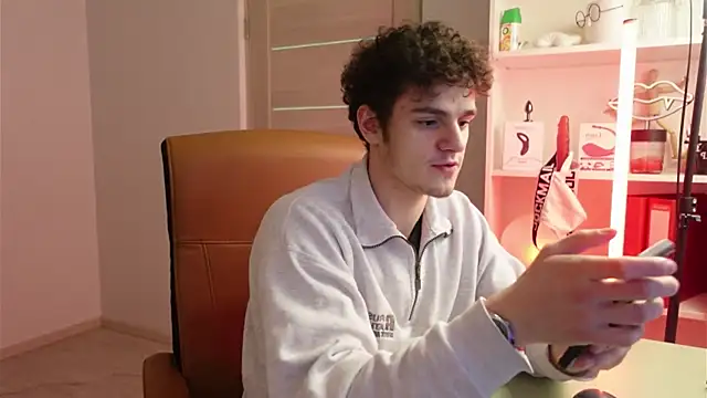 Brad Holloway online show from December 4, 2025, 3:10 pm