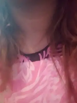 Snapshot of Maya-Moon chatting on October 11, 2025, 5:00 pm Maya-Moon online show from October 11, 2025, 5:00 pm