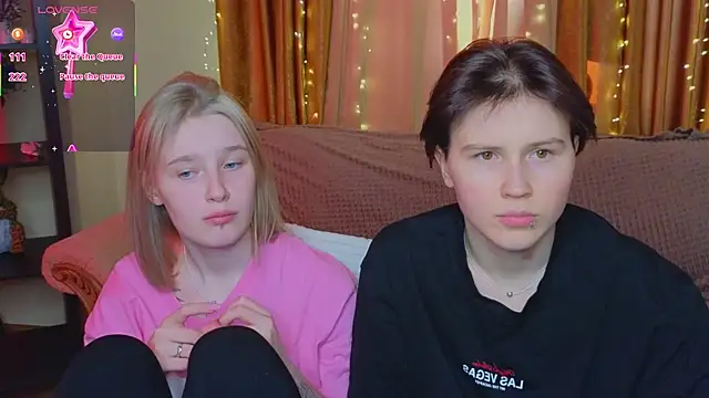 Snapshot of Tara_Lawson chatting on January 9, 2026, 11:13 am Tara Lawson online show from January 9, 2026, 11:13 am