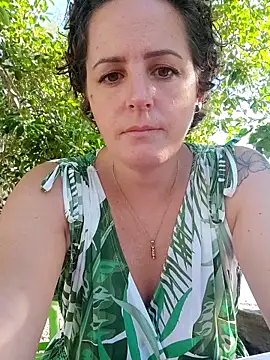 emiliemilf online show from March 19, 2026, 6:01 pm