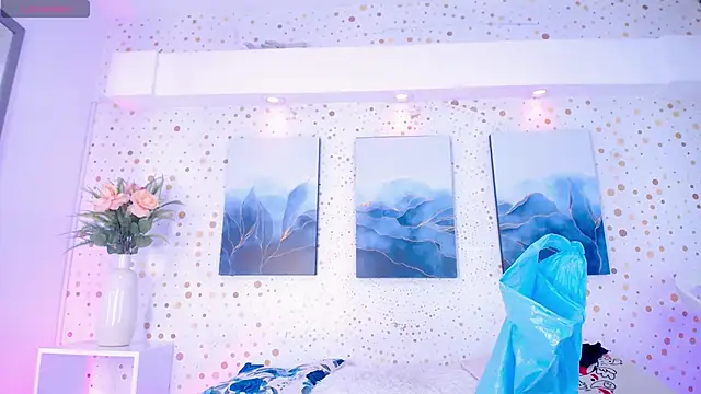 Andy Leex online show from November 17, 2025, 8:25 pm