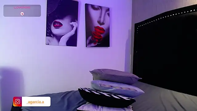 Snapshot of LiamWildx20 chatting on April 9, 2026, 6:19 am LiamWildx20 online show from April 9, 2026, 6:19 am