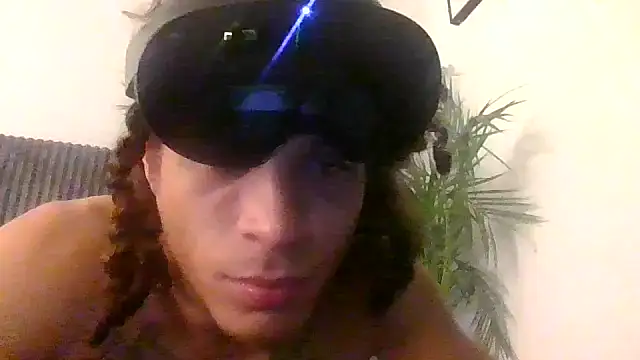 Snapshot of shurthingx chatting on May 30, 2026, 4:20 am shurthingx online show from May 30, 2026, 4:20 am
