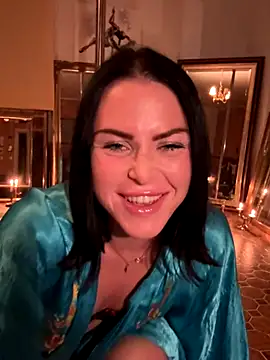 Snapshot of missninasparkle chatting on October 15, 2025, 9:59 pm missninasparkle online show from October 15, 2025, 9:59 pm