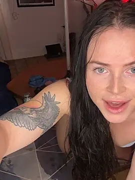 missninasparkle online show from August 5, 2026, 3:59 pm