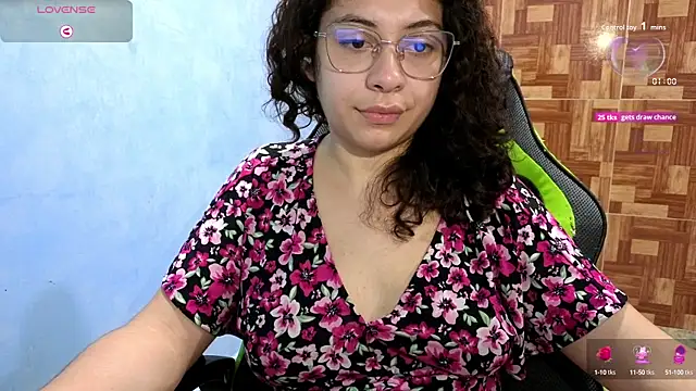 Snapshot of Mabbaldama chatting on September 13, 2025, 11:37 pm Mabbaldama online show from September 13, 2025, 11:37 pm