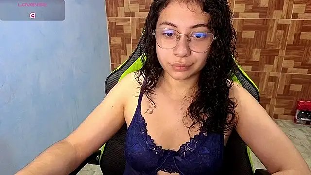 Snapshot of Mabbaldama chatting on October 31, 2025, 10:27 am Mabbaldama online show from October 31, 2025, 10:27 am