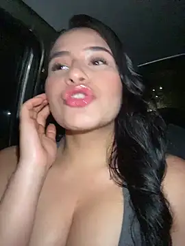 andrea gomes  online show from February 16, 2026, 6:53 am