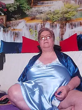 QueenPammy1 online show from February 5, 2026, 7:13 am