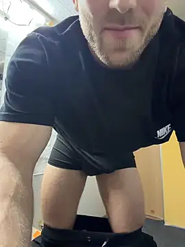 trainwithme online show from April 14, 2026, 11:16 am