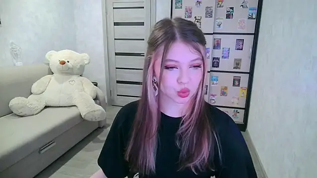 Snapshot of GinnyBlacky chatting on June 7, 2026, 7:06 pm GinnyBlacky online show from June 7, 2026, 7:06 pm