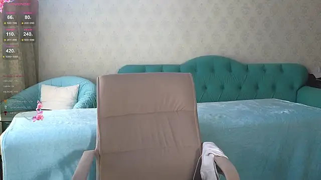 hot ass 18 online show from February 20, 2026, 6:26 am