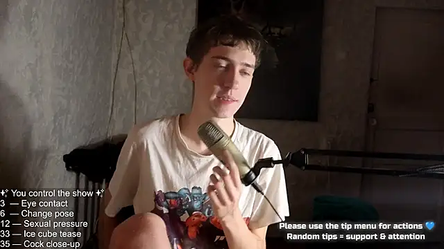 Snapshot of w0rkman chatting on December 18, 2025, 7:20 pm w0rkman online show from December 18, 2025, 7:20 pm
