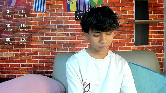 Snapshot of Ethan_Westt chatting on June 24, 2026, 7:35 pm Ethan Westt online show from June 24, 2026, 7:35 pm