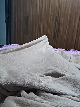 Gasquii online show from November 25, 2025, 3:17 am