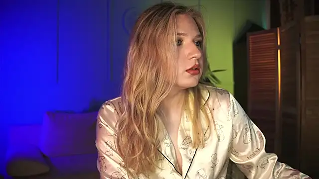 Snapshot of Jes_Solar chatting on September 21, 2025, 3:13 pm Jes Solar online show from September 21, 2025, 3:13 pm