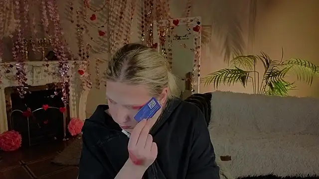 Jes Solar online show from February 14, 2026, 9:33 pm