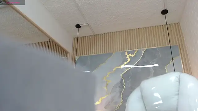 Snapshot of nei_girl chatting on March 19, 2026, 1:53 am nei girl online show from March 19, 2026, 1:53 am