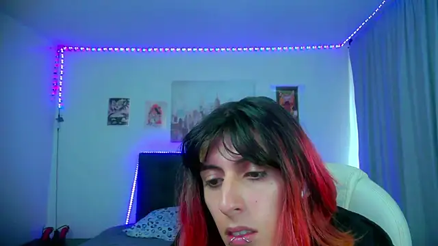 Snapshot of goth_minerva chatting on March 6, 2026, 1:51 pm goth minerva online show from March 6, 2026, 1:51 pm