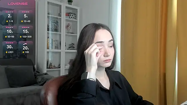 Snapshot of Lillllos chatting on November 24, 2025, 4:34 am Lillllos online show from November 24, 2025, 4:34 am