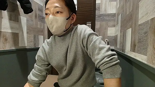 i am Hiro online show from February 6, 2026, 3:44 am