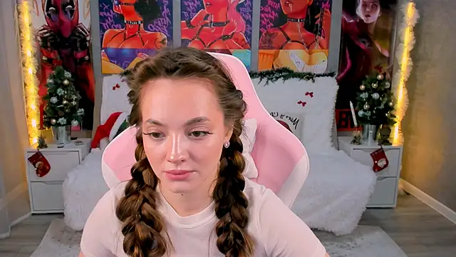 MelanieAlves online show from January 18, 2026, 12:20 pm