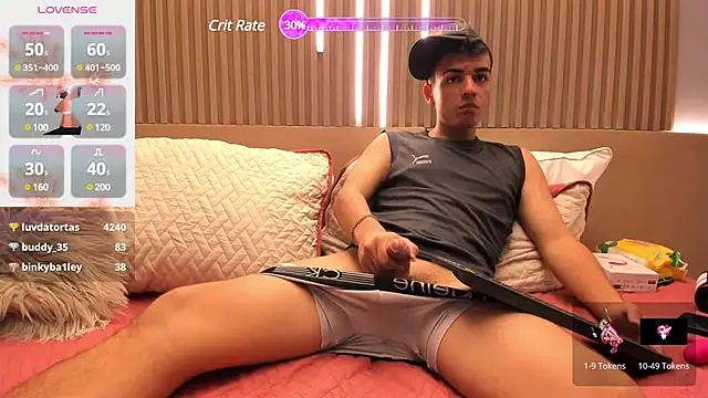 Hotboy21  online show from March 21, 2025, 4:18 pm