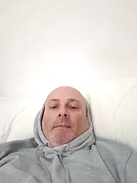 Alexis Bull online show from February 11, 2026, 3:06 pm