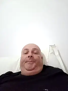 Alexis Bull online show from February 16, 2026, 1:13 am