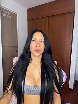 ArianaReynoldss online show from March 12, 2026, 10:21 am