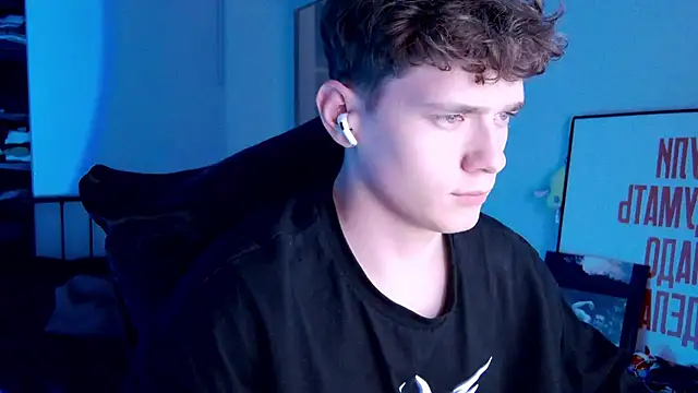 DanyDavis online show from September 29, 2025, 10:25 pm