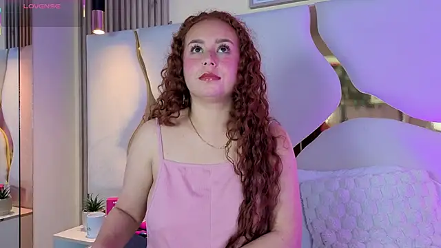 AmmberJones online show from October 8, 2025, 1:20 pm